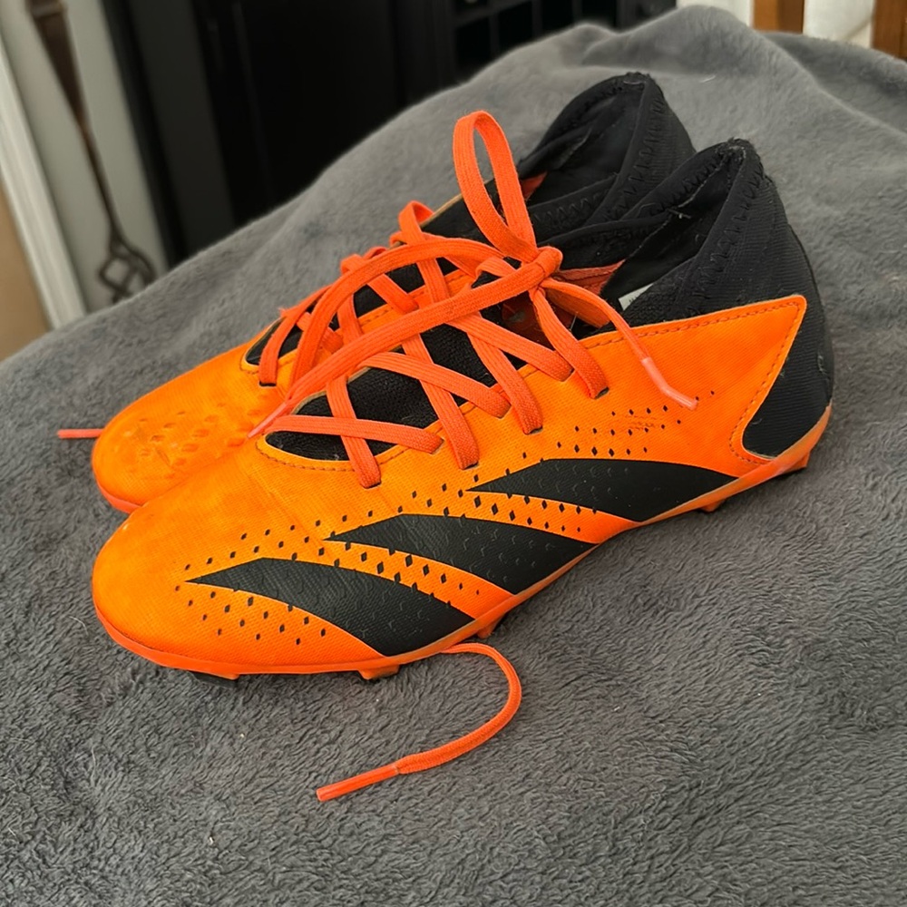 Adidas boys predator soccer cleats